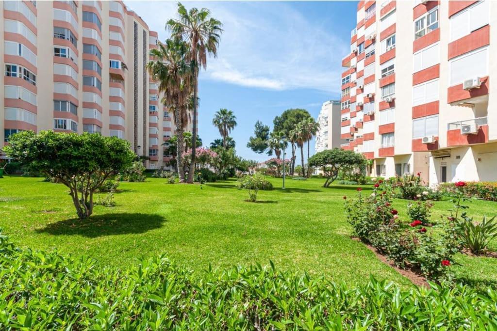 Beachfront Apartment Madrid 709 Торокс Екстериор снимка