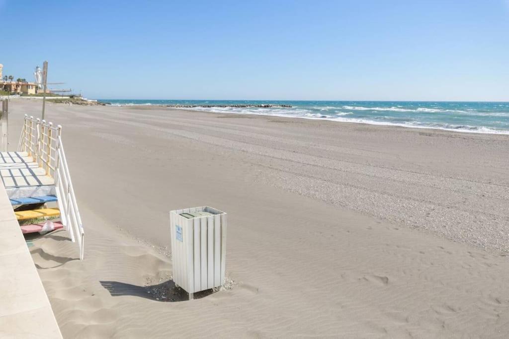 Beachfront Apartment Madrid 709 Торокс Екстериор снимка